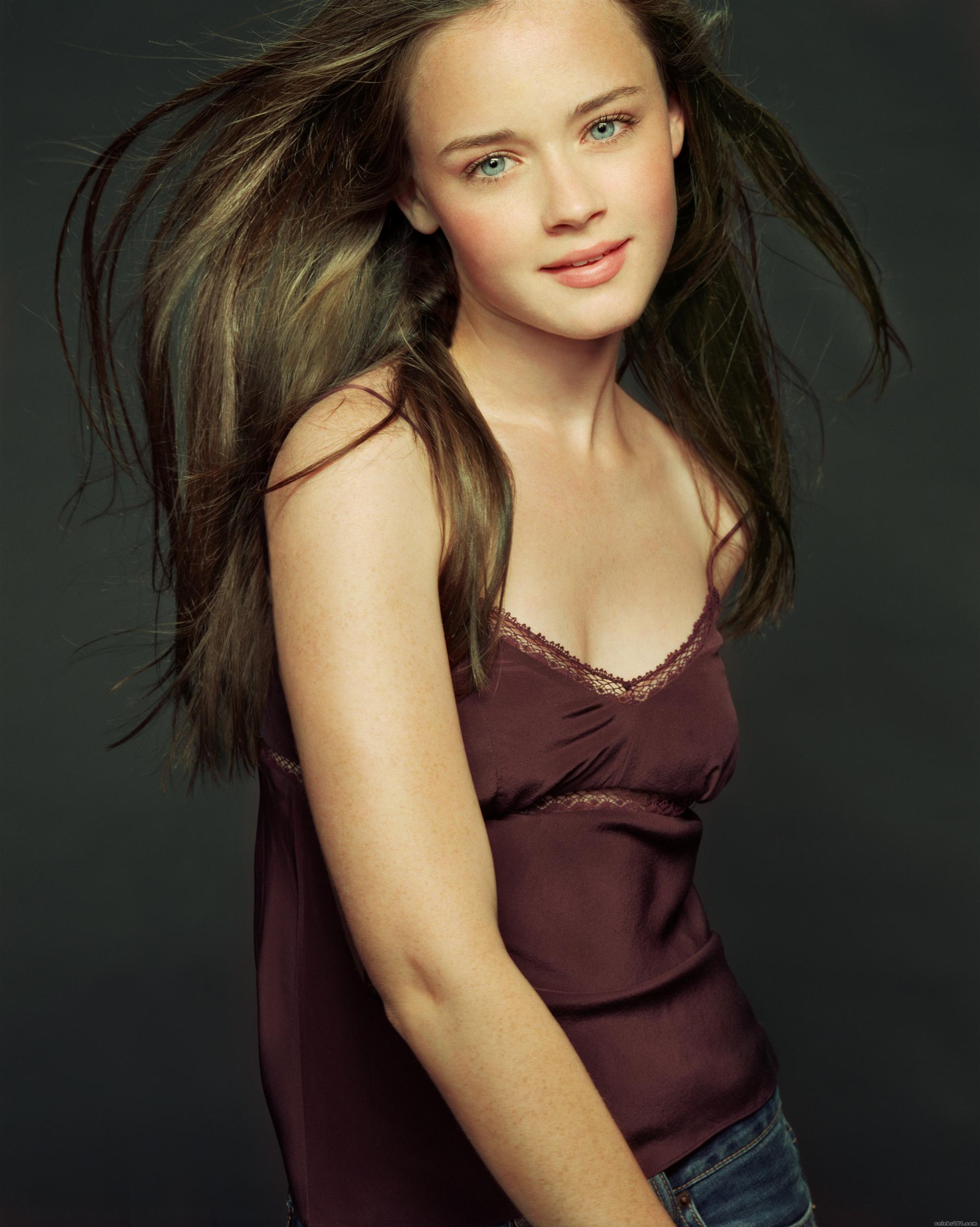 Alexis Bledel Model