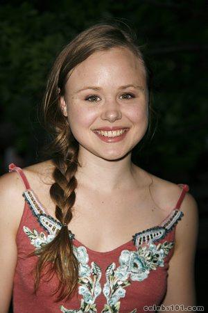 Alison Pill Picture