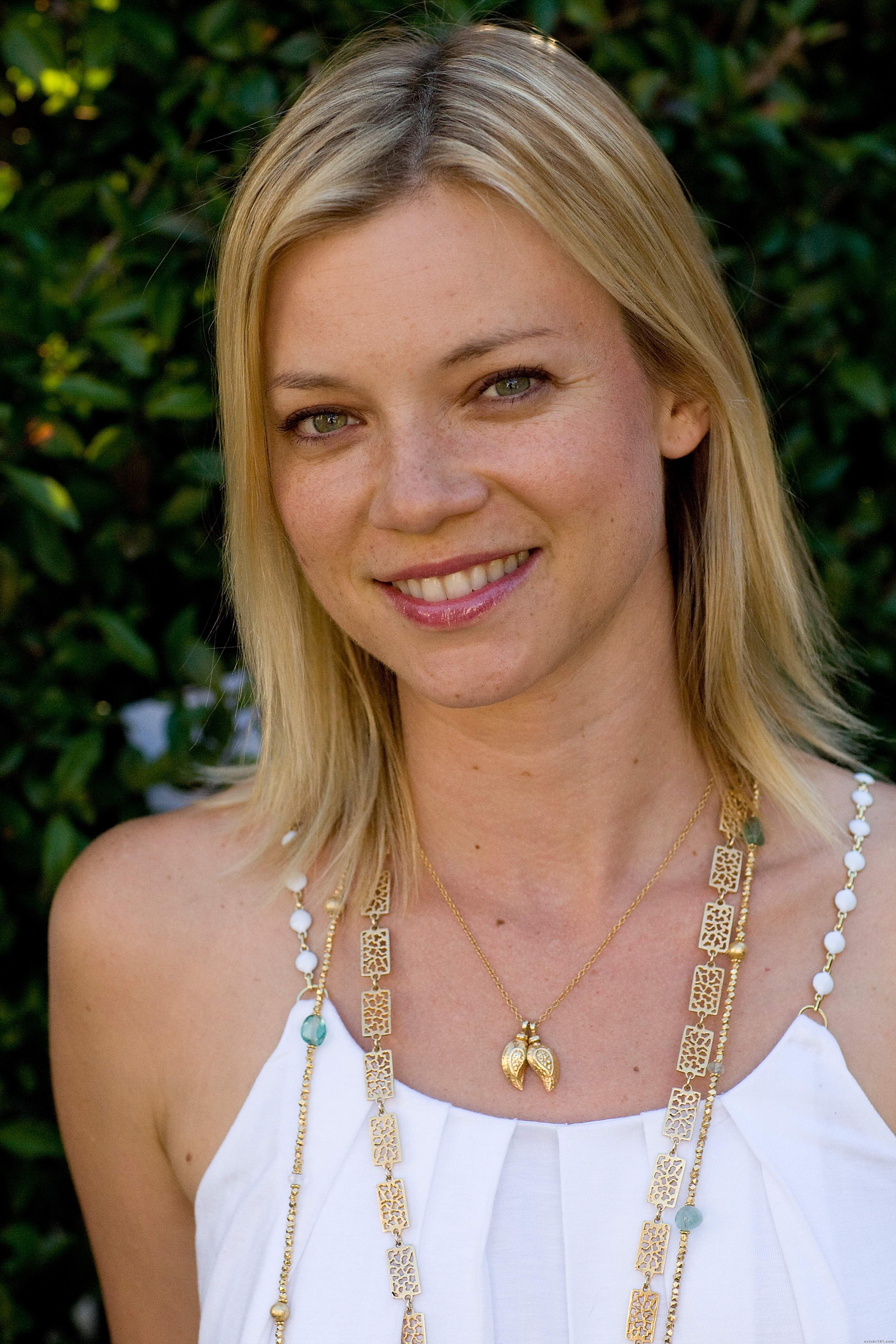 Amy Smart - Images Wallpaper