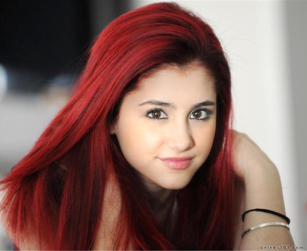 Ariana Grande Picture