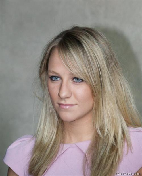 Chloe Madeley Picture