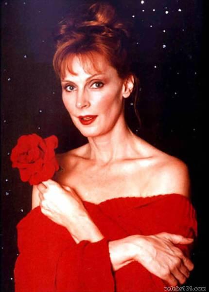 gates mcfadden photo 16