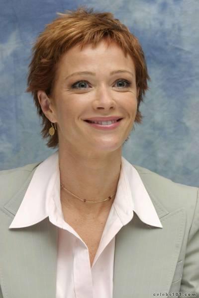 lauren holly photo 3