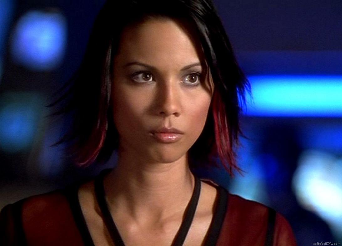 Lexa Doig - Wallpaper Image