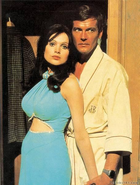 madeline smith photo 6