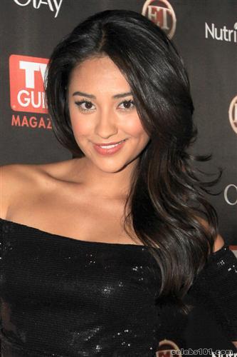 Shay Mitchell Picture
