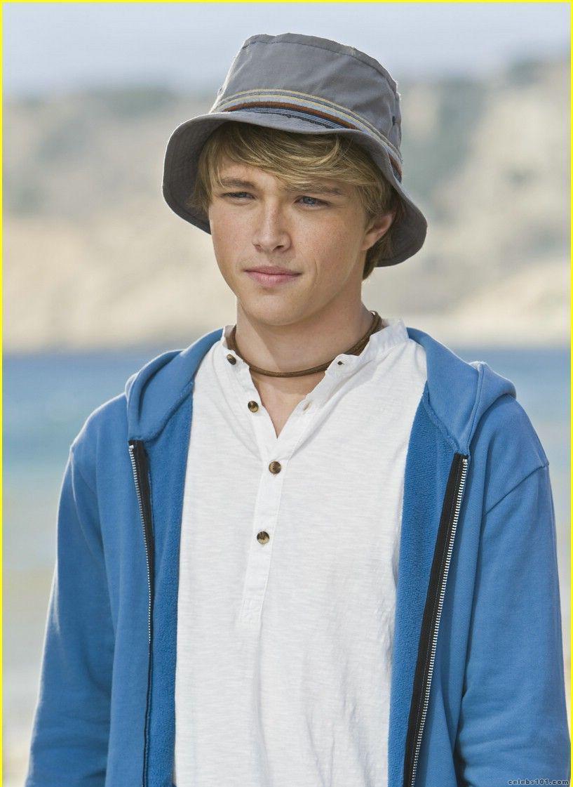 Sterling Knight - Images Colection