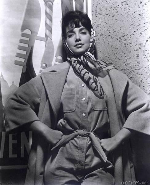 Suzanne Pleshette - Images Gallery
