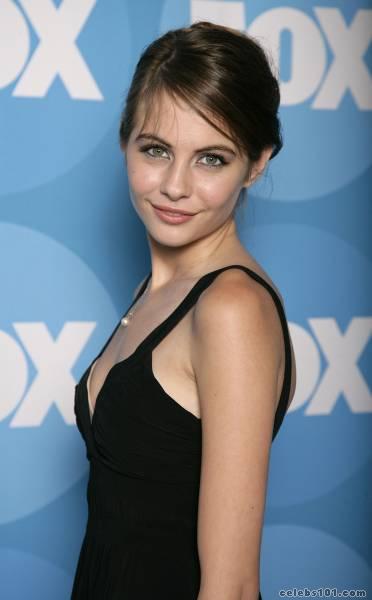 willa holland photo 6