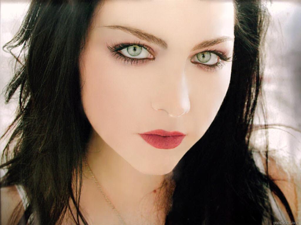 Amy Lee - Images Gallery