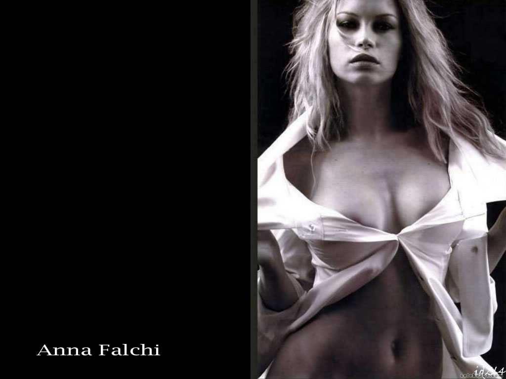 Anna Falchi - Wallpaper Hot