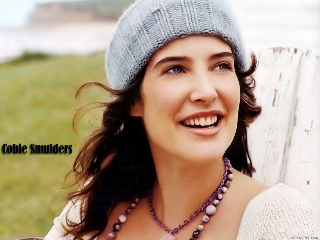 Cobie Smulders Wallpaper