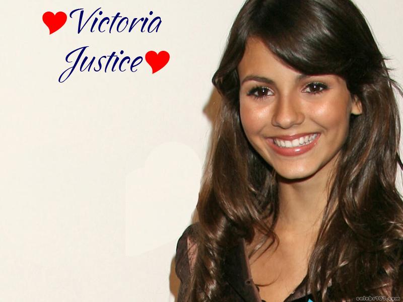 Victoria Justice Wallpaper