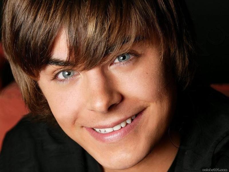 zac efron wallpaper. Zac Efron Wallpaper