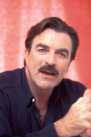Tom Selleck - High quality image size 366x550 of Tom Selleck Photos